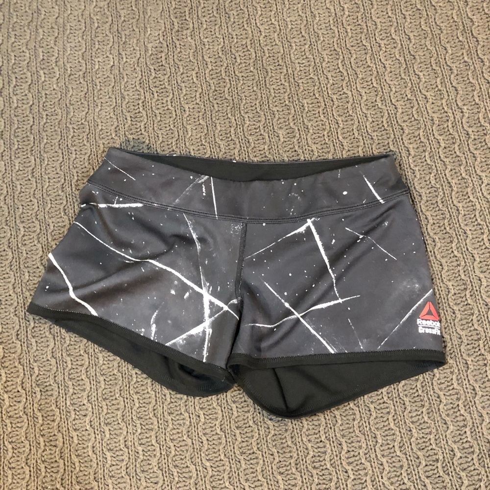 Crossfit shorts size medium
